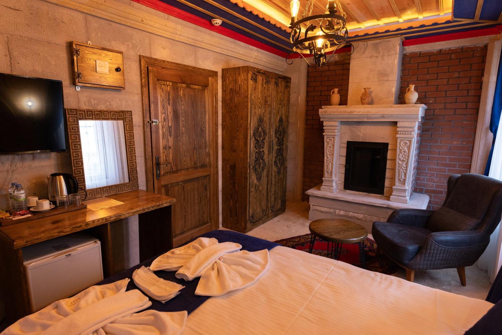 Elite Rose Cappadocia Hotel Ючхисар Екстериор снимка